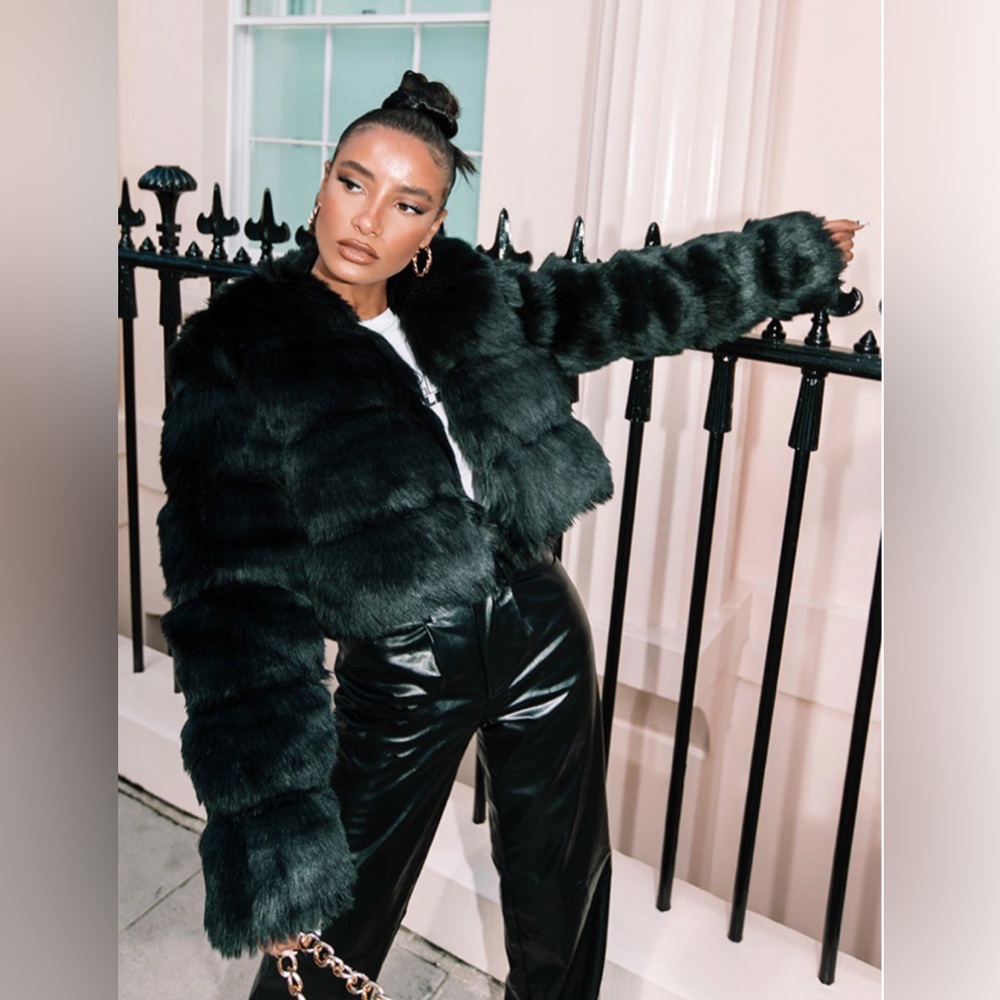 Pretty Little Thing Black Cropped Faux Fur Bubble Coat